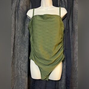 Kona Sol Women’s Textured Strappy Green One Piece Swimwear Size XL NWOT